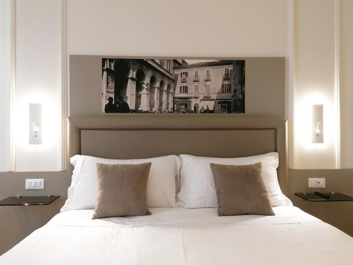 Palazzo Cortesi มาเชราตา ภายนอก รูปภาพ